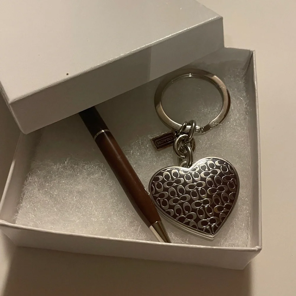 Coach Brown Heart Keychain and Pen Set